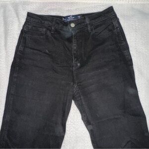 Hollister Ultra High Rise Mom Black Jeans